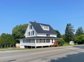 196 Main St, Southwest Harbor, ME for sale Primary Photo- Image 1 of 1