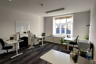 15 Gosditch St, Cirencester to rent Interior Photo- Image 2 of 4