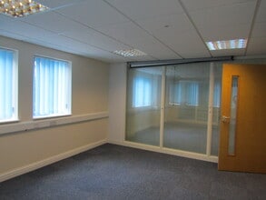 Bradford St, Braintree to rent Interior Photo- Image 2 of 7