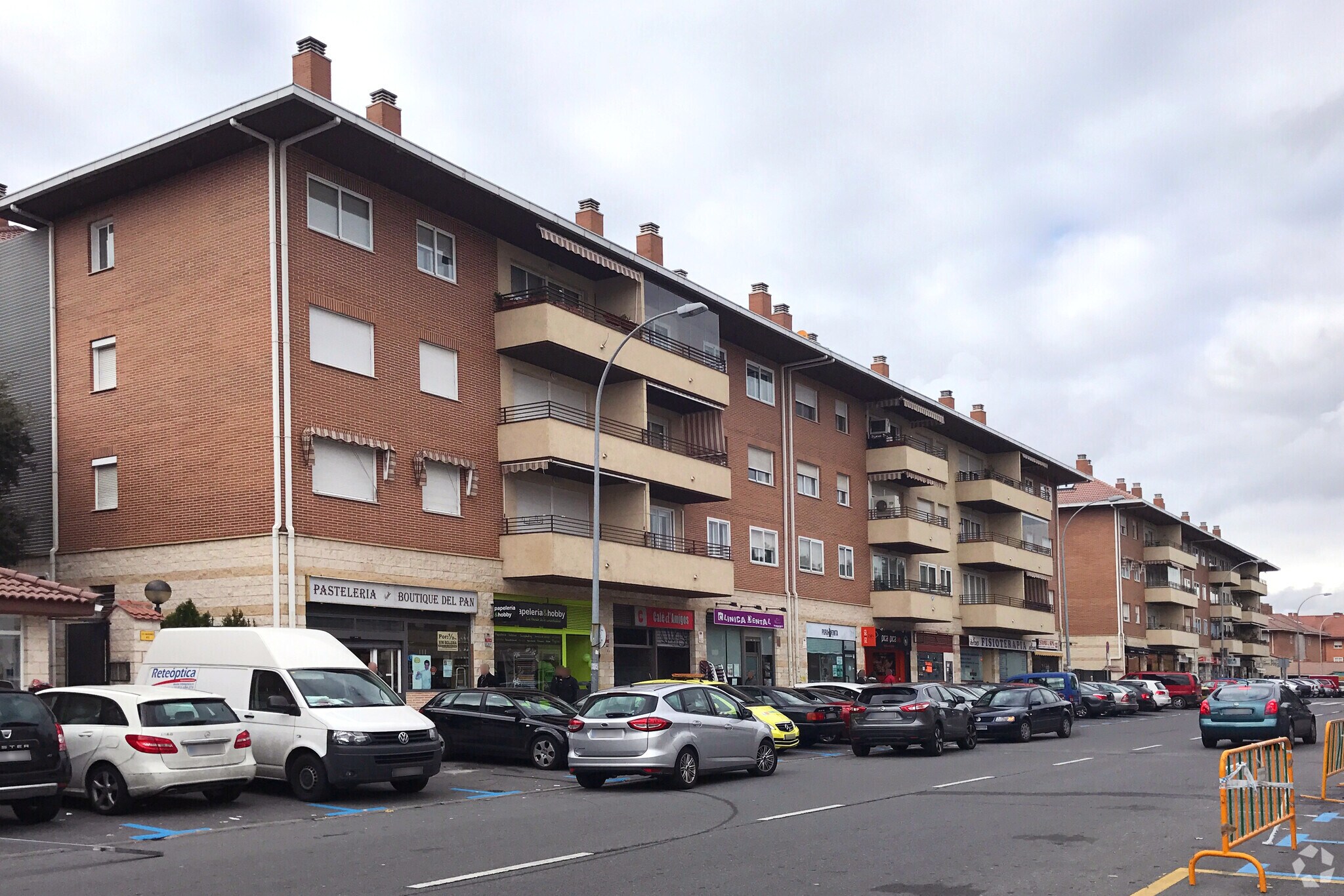 Calle los Madroños, 6, Collado Villalba, Madrid to rent Primary Photo- Image 1 of 3