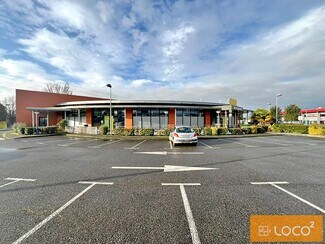 More details for 1 Rue De L'Ourmede, CASTELNAU-D'ESTRETEFONDS - Retail to Rent