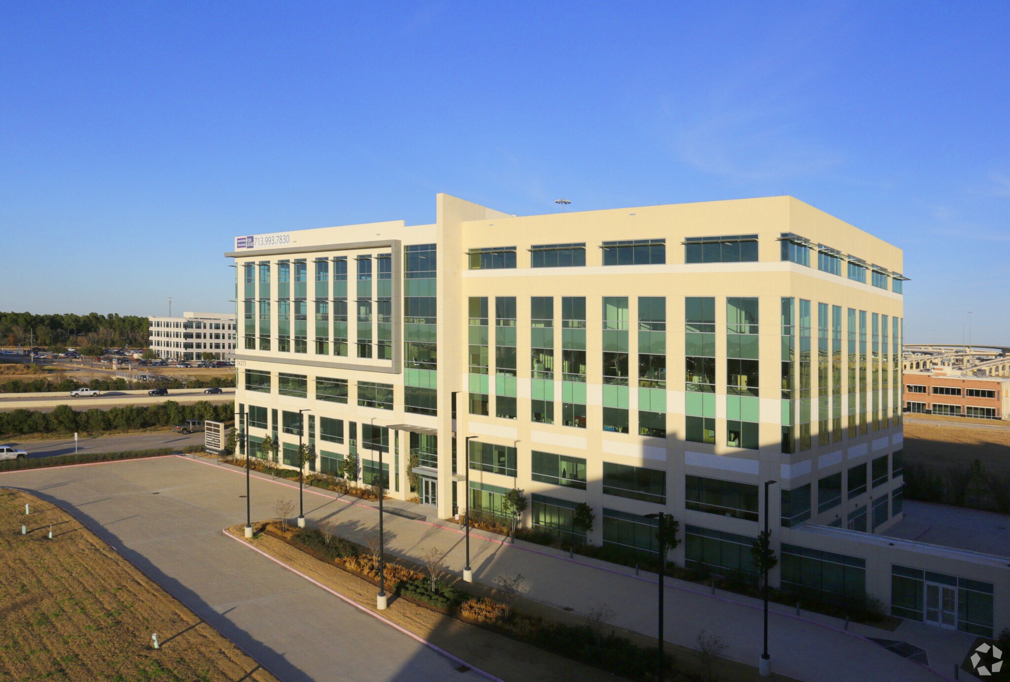 24275 Katy Fwy, Katy, TX for sale Primary Photo- Image 1 of 1