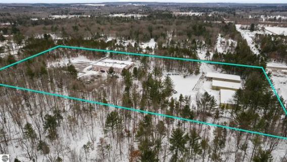 890 Island Lake Rd NW, Kalkaska, MI for sale - Primary Photo - Image 1 of 1