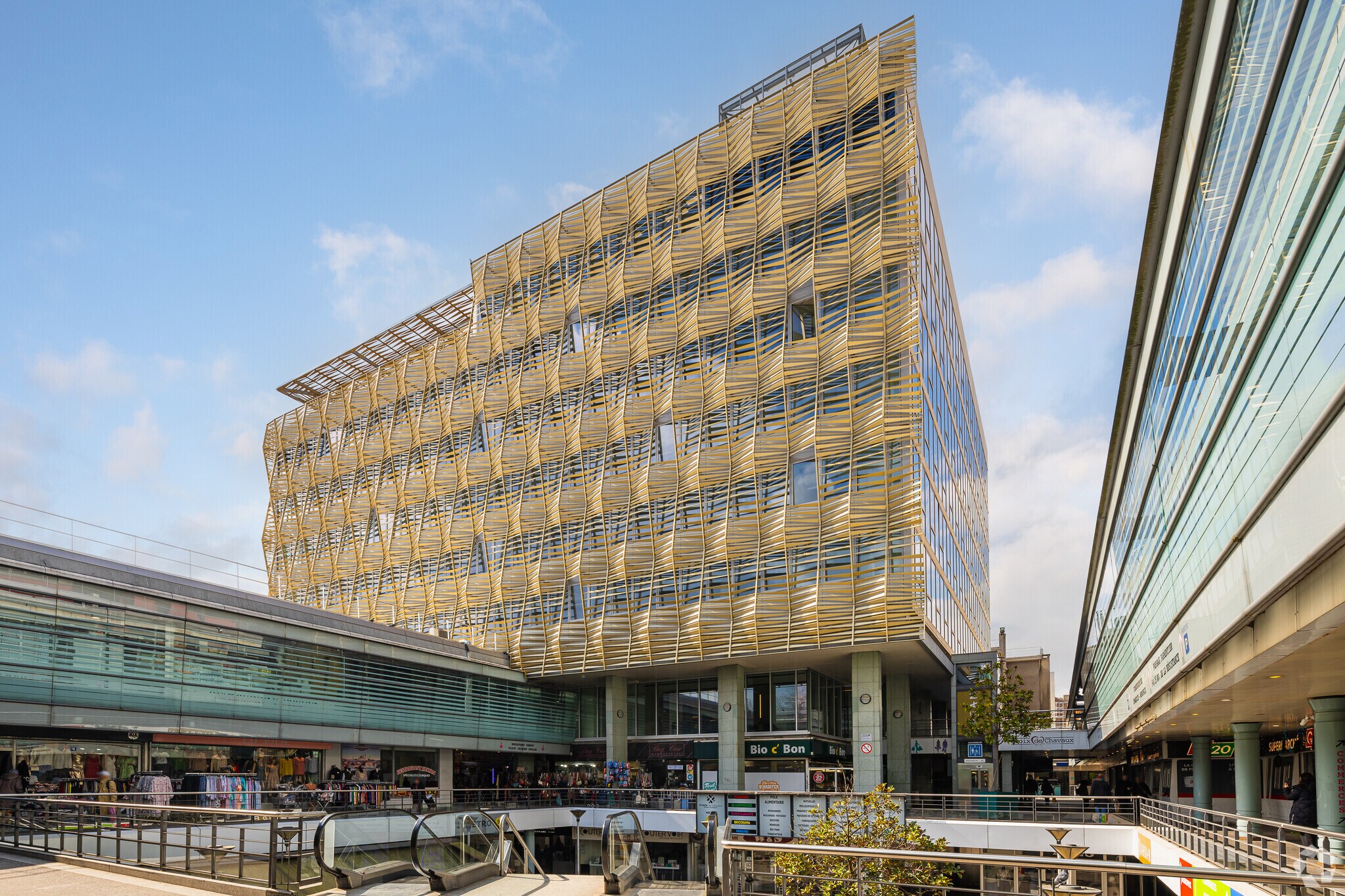 14-20 Boulevard Chanzy, Montreuil to rent Primary Photo- Image 1 of 9