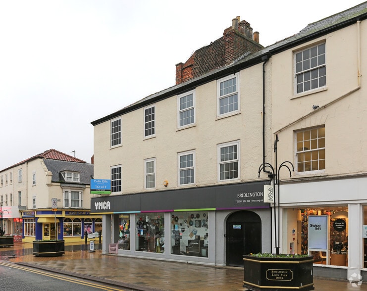 53 King St, Bridlington to rent - Building Photo - Image 3 of 12