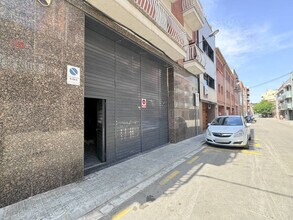 Retail in Granollers, Barcelona to rent Building Photo- Image 1 of 16