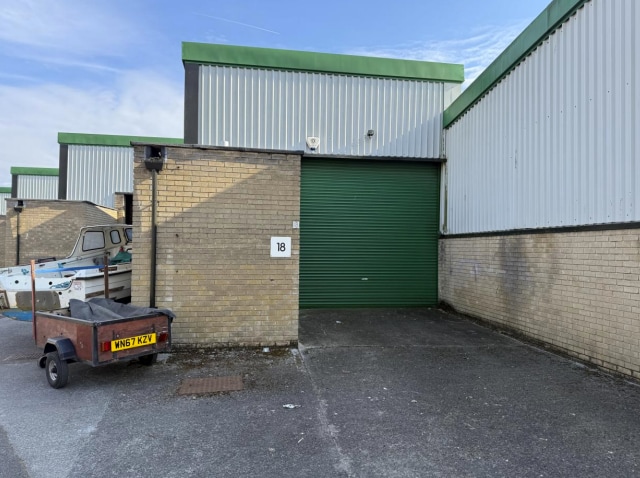 Budlake Rd, Exeter to rent Primary Photo- Image 1 of 2