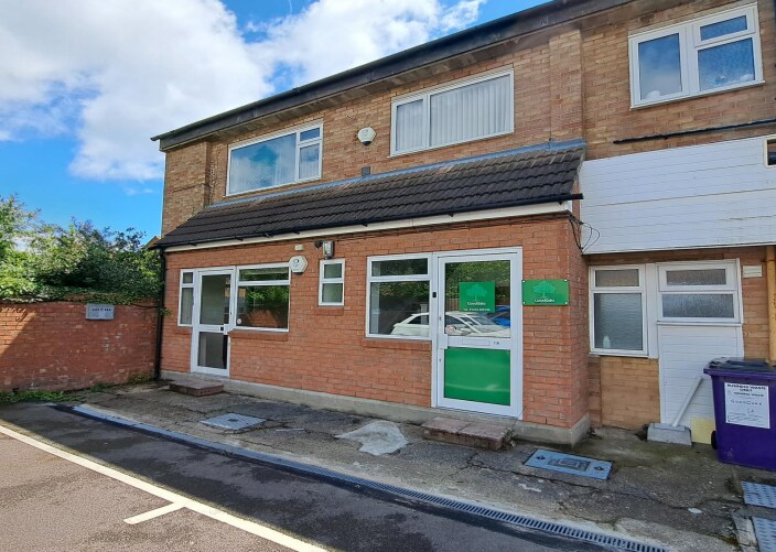 106A Bedford Rd, Wootton for sale Building Photo- Image 1 of 1