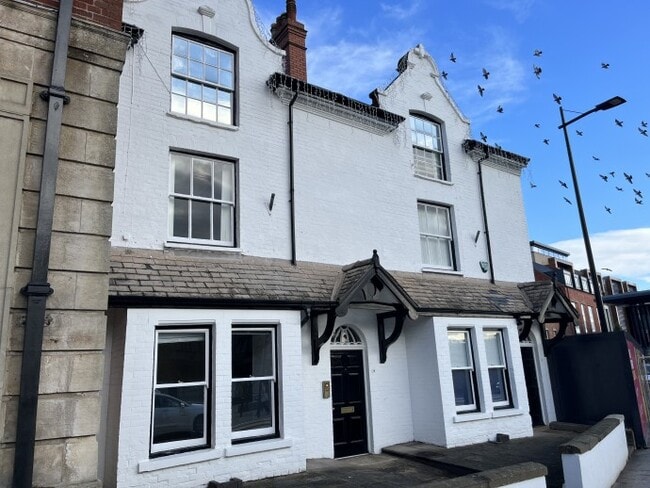 More details for 15-16 St Marys St, Lincoln - Office to Rent