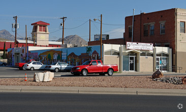 2817 E Yandell Dr, El Paso, TX for rent Primary Photo- Image 1 of 7