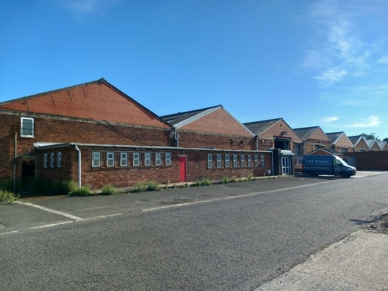 Plymouth Rd, North Shields to rent - Building Photo - Image 2 of 4