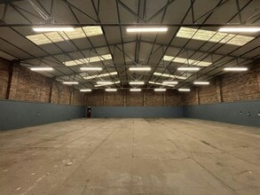 13 Scotts Rd, Paisley to rent Interior Photo- Image 2 of 6