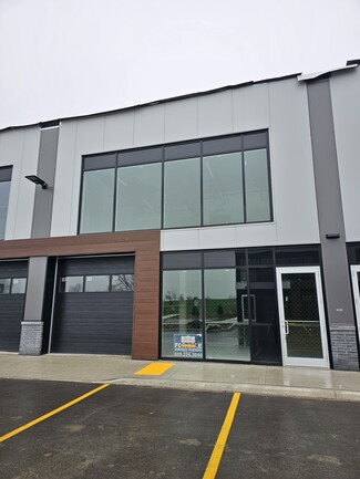 More details for 585 Hanlon Creek Blvd, Guelph, ON - Light Industrial for Rent