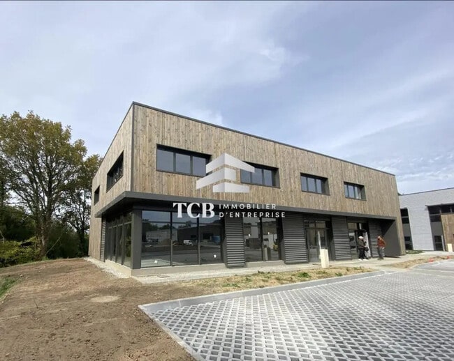 Location Commerce 340 m²