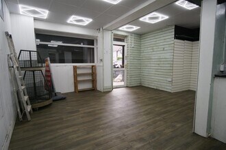2 Floyd Rd, Preston to rent Interior Photo- Image 2 of 4