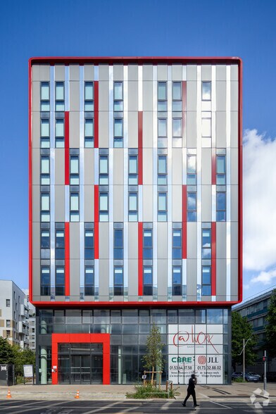 4-6 Rue Ampère, Saint-Denis to rent - Building Photo - Image 2 of 5