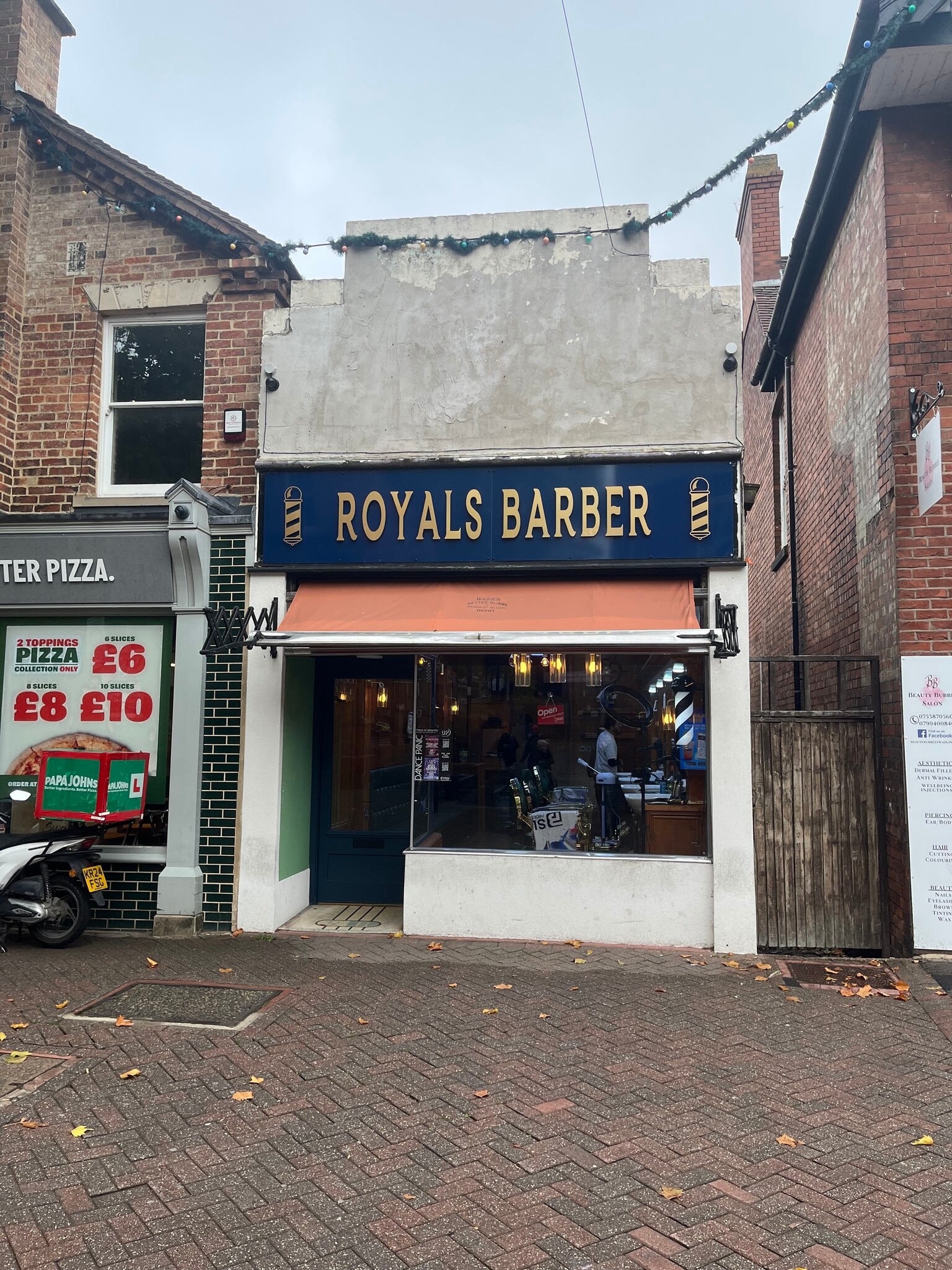 9 High St, Swadlincote for sale Primary Photo- Image 1 of 4