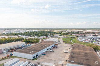 8801 Wallisville Rd, Houston, TX - AERIAL  map view