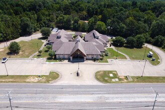 5016 Gilmer Rd, Longview, TX for sale Building Photo- Image 1 of 1