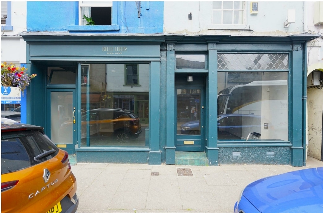 19-21 King St, Ulverston to rent Primary Photo- Image 1 of 2