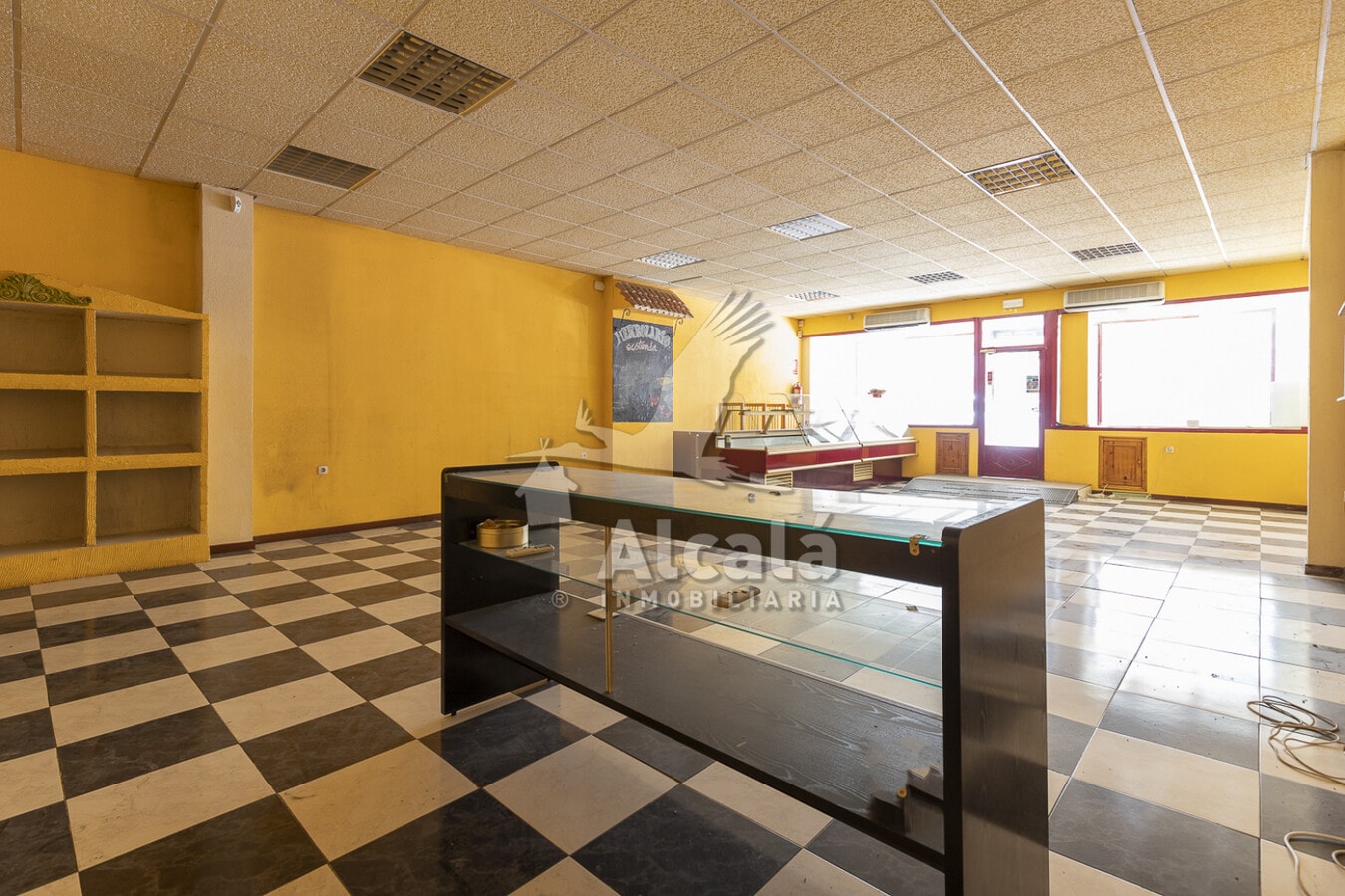 Azuqueca de Henares, GUA 19200 - Unit 1 - - Interior Photo - Image 2 of 5