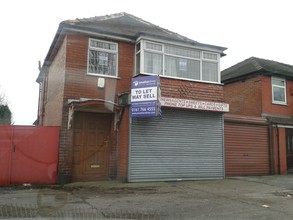 167 Radcliffe Rd, Bury for sale Primary Photo- Image 1 of 5