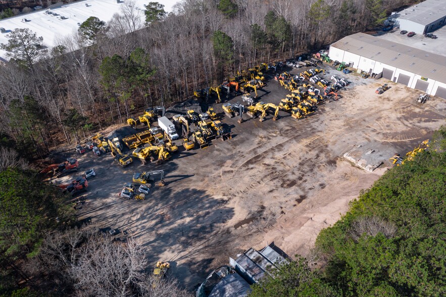 425 Sharon Industrial Way, Suwanee, GA for rent - Aerial - Image 3 of 4