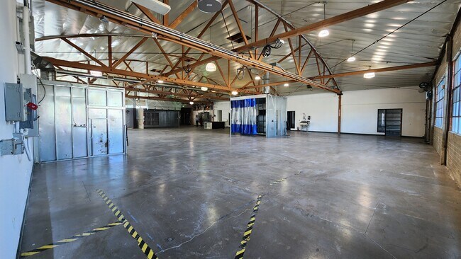 More details for 89-91 N San Gabriel Blvd, Pasadena, CA - Light Industrial to Rent