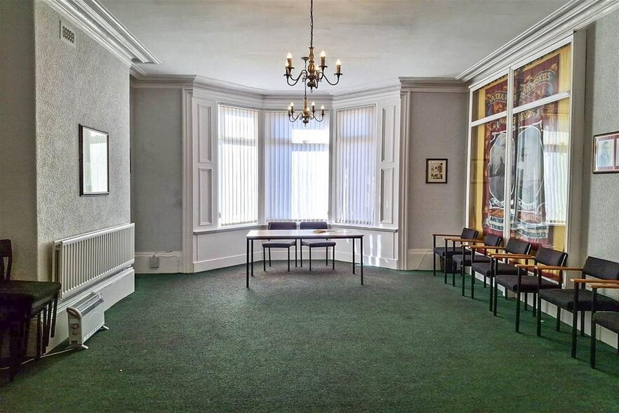 143 Westoe Rd, South Shields for sale - Building Photo - Image 3 of 8