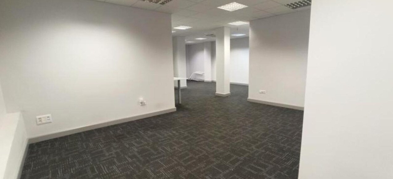 Office / Retail in Toledo, Toledo to rent Interior Photo- Image 1 of 4