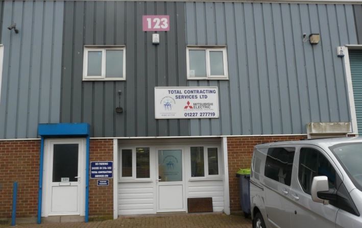 123 Harvey Dr, Whitstable for sale Primary Photo- Image 1 of 1