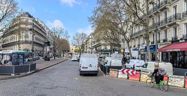 Location Commerce 120 m²