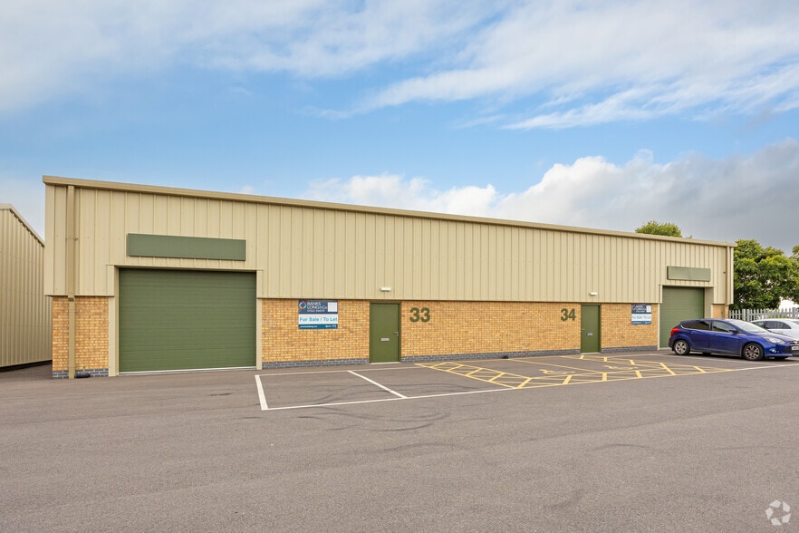 Skellingthorpe Rd, Saxilby for sale - Building Photo - Image 2 of 2