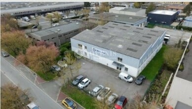 Buc, YVE - Aerial  map view