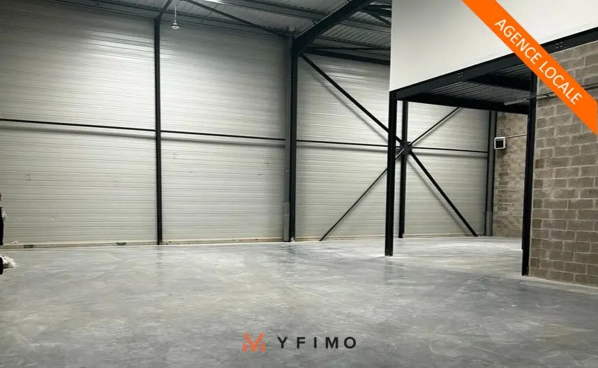 Location Local d'activités 511 m² - Photo 1