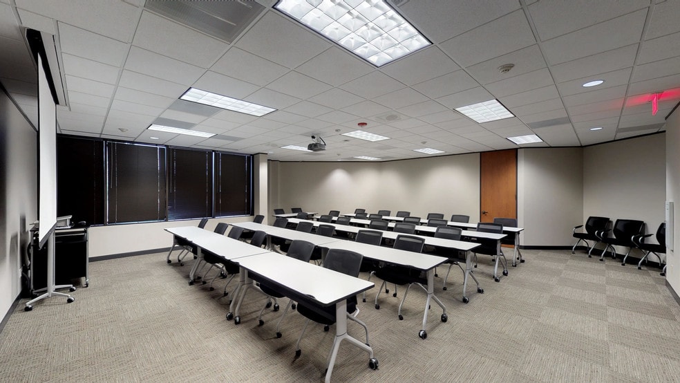 2500 Fondren Rd, Houston, TX to rent - Matterport 3D Scan - Image 2 of 21