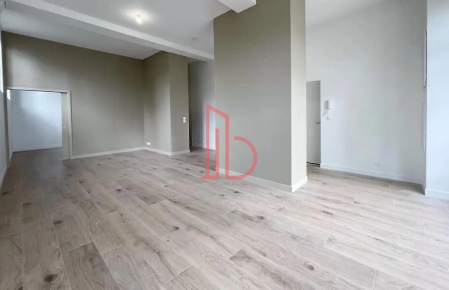 Office in Bordeaux to rent - Interior Photo - Image 3 of 4