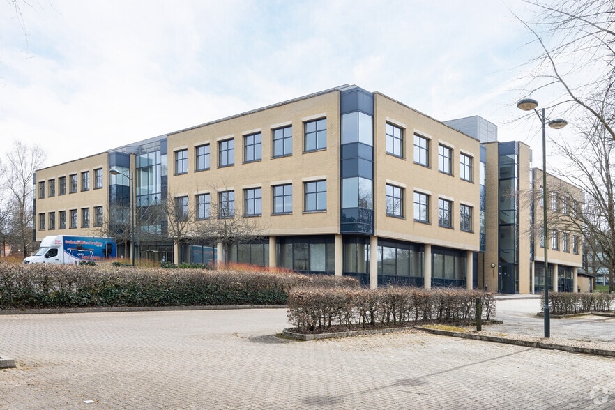1 Tower Vw, West Malling to rent - Building Photo - Image 1 of 1