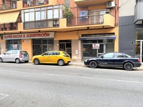 Retail in El Vendrell, Tarragona to rent Building Photo- Image 2 of 12