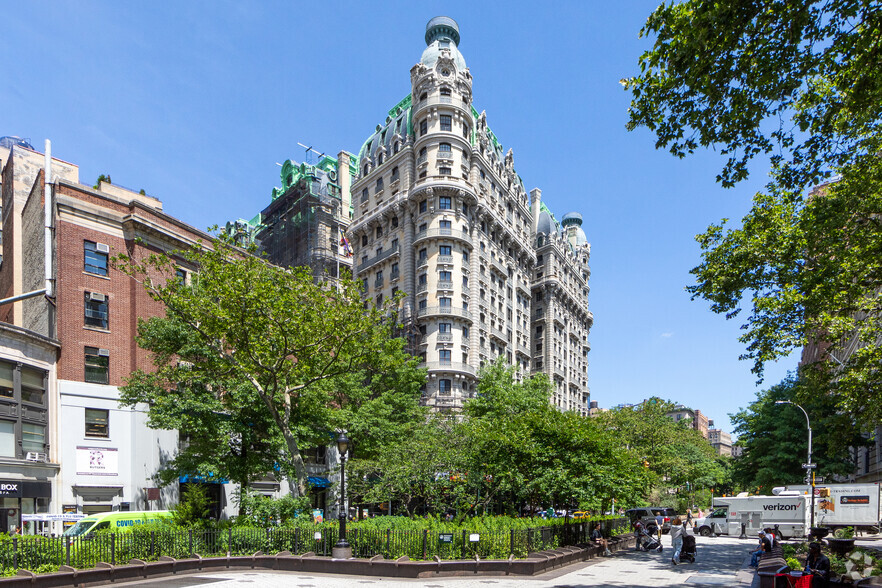 2101-2119 Broadway, New York, NY for rent - Building Photo - Image 1 of 5