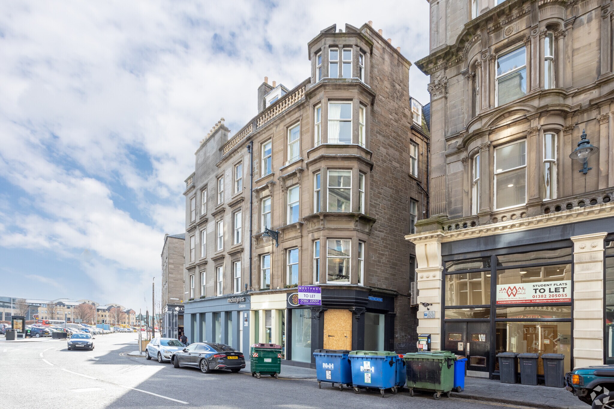 19 Whitehall Cres, Dundee for sale Primary Photo- Image 1 of 1