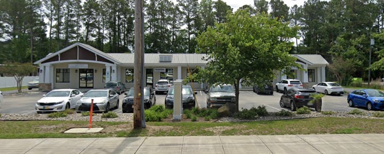 1421 S Glenburnie Rd, New Bern 28562 Hoard Professional Building