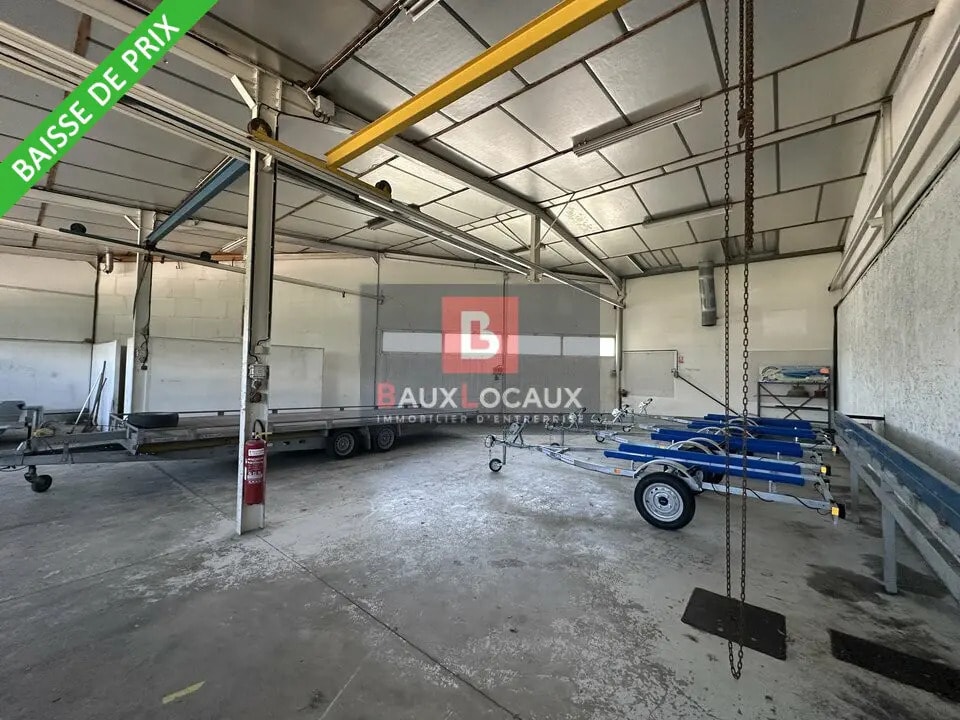 Location Local d'activités 600 m² - Photo 1