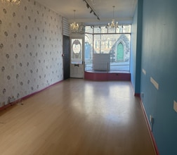 22 Lake Rd, Windermere to rent Interior Photo- Image 1 of 3