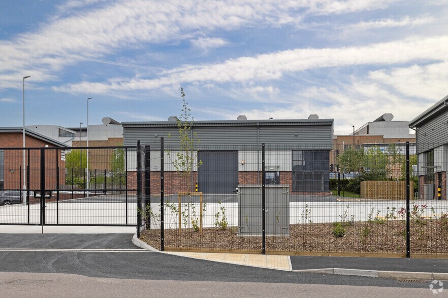 Sheffield Rd, Rotherham for sale - Primary Photo - Image 1 of 1