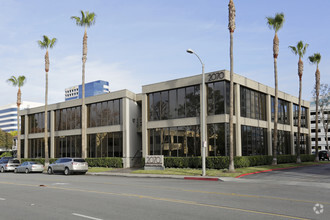 2070 Business Center Dr, Irvine, CA for sale Primary Photo- Image 1 of 1