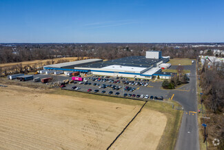 More details for 800 Coopertown Rd, Delanco, NJ - Industrial for Rent