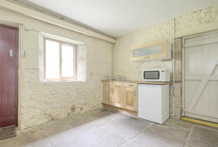 Waterhouses, Malham Tarn, Nr Skipton, Bd24 9pt, Settle to rent - Building Photo - Image 2 of 15