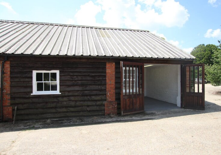 Hurst Ln, Alton for sale Primary Photo- Image 1 of 1