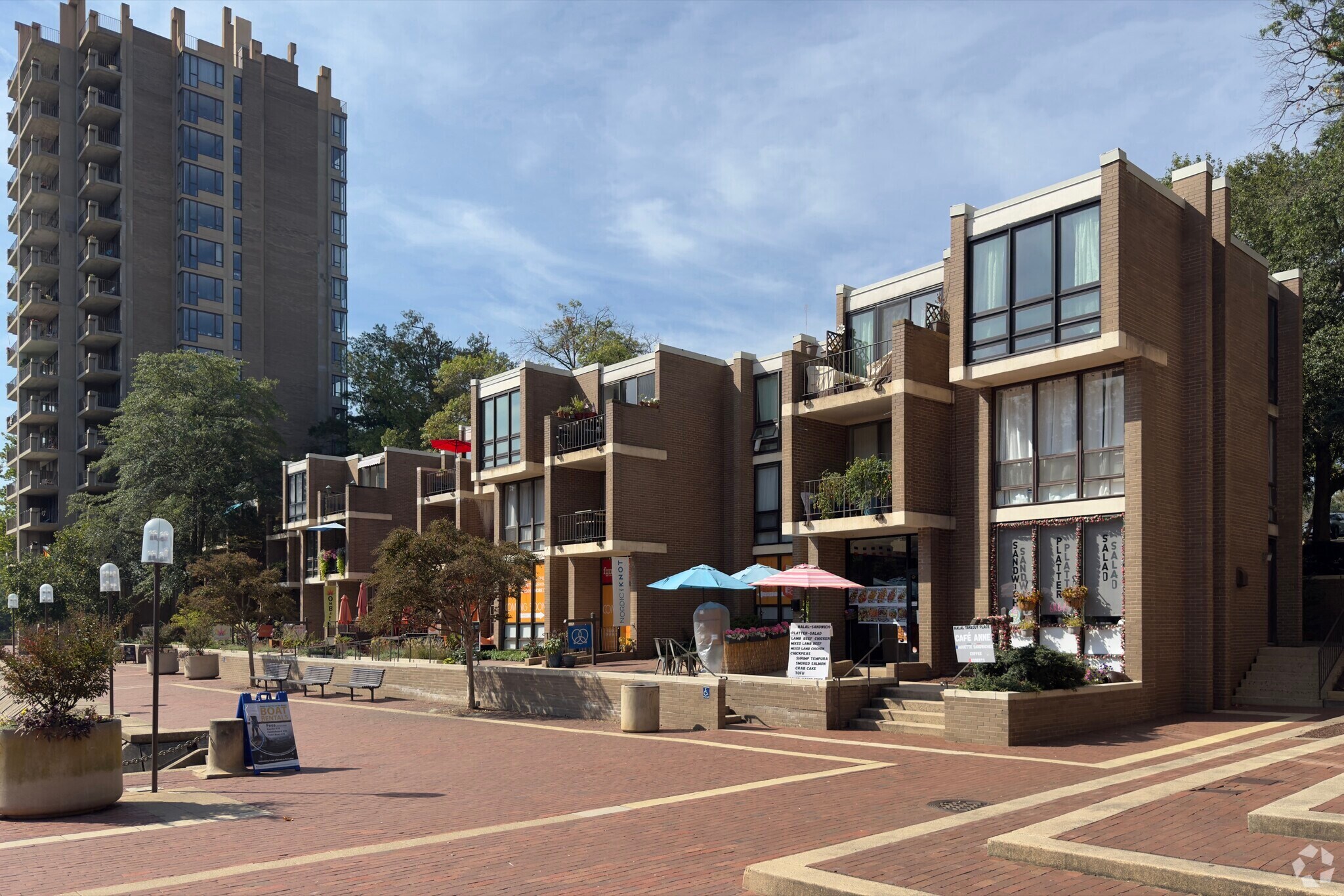 11404-11440 Washington Plz W, Reston, VA for sale Primary Photo- Image 1 of 1